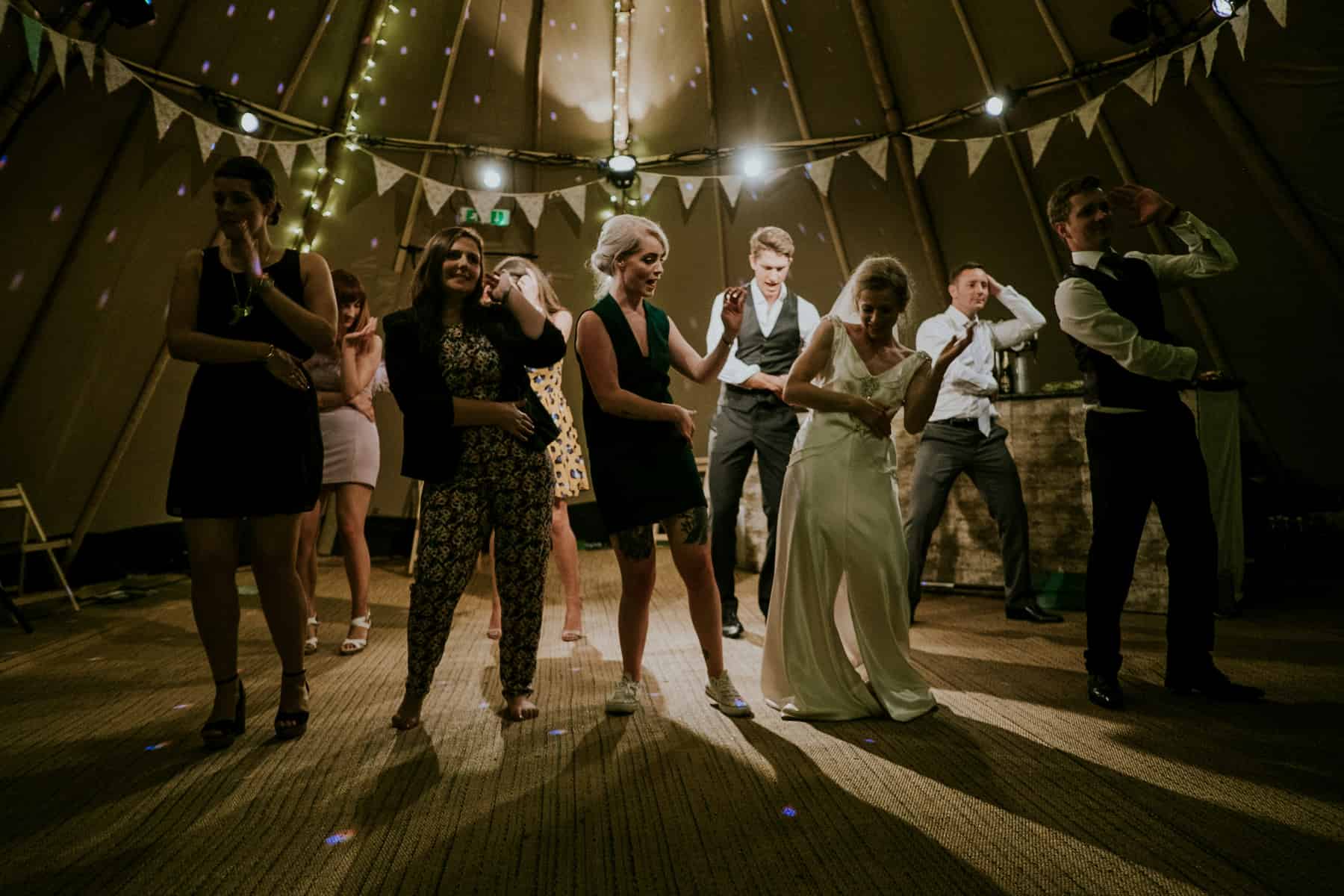 Piste de danse mariage avec groupe