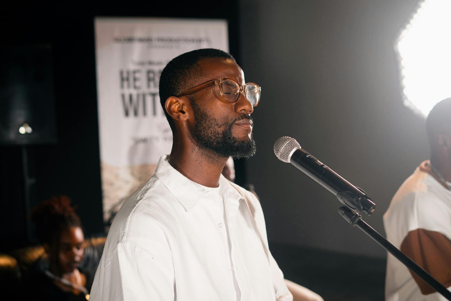 chanteur de gospel en représentation