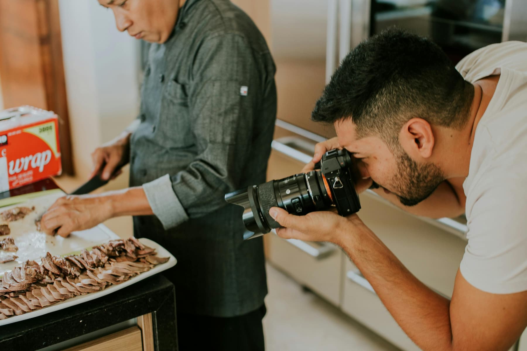 Photographe culinaire en action