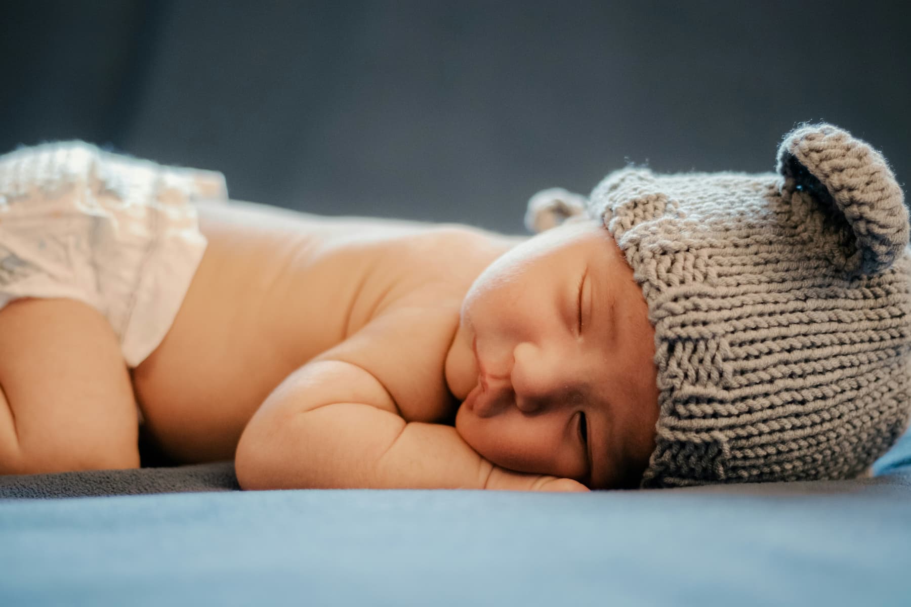 Photo nourrisson avec bonnet ourson