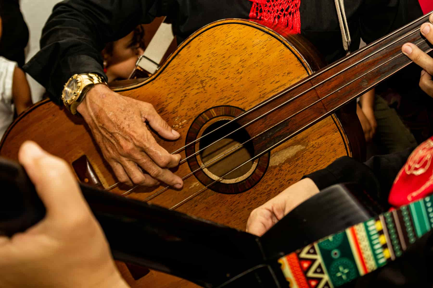 Zoom guitare latino