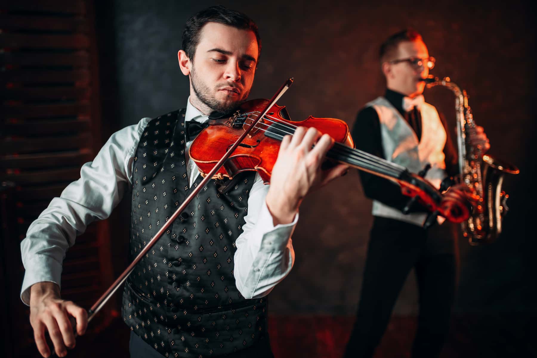 Zoom sur deux musiciens