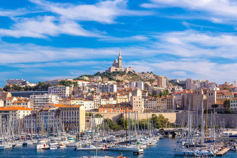 Photo de la citadelle et du vieux port de Marseille de la région Provence-Alpes-Côte-D'Azur.